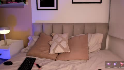 GIGI online show from 9, 9, 2025