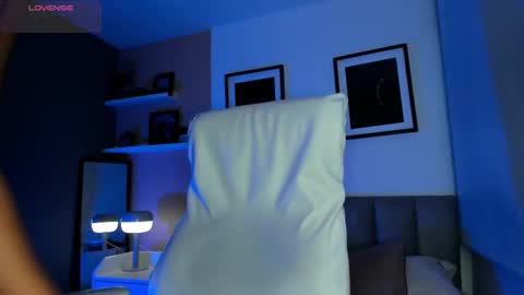 GIGI online show from 26, 10, 2025