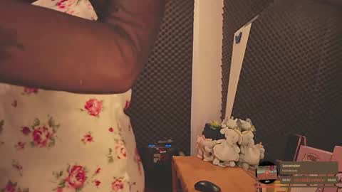 Gigi independet model P online show from 7, 10, 2025