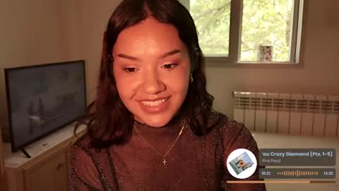 Snapshot of gigifontaine_ chatting on 24, 5, 2026 Gigi independet model P online show from 24, 5, 2026