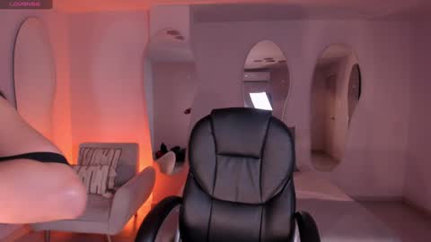 GIGI online show from 22, 12, 2024