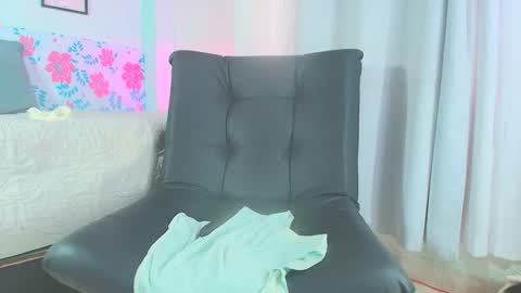 Sharlotte  online show from 24, 11, 2025