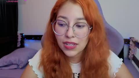 Snapshot of gigimooon chatting on 24, 5, 2026 gigimooon online show from 24, 5, 2026