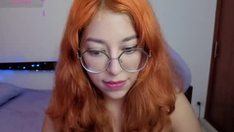 Snapshot of gigimooon chatting on 25, 5, 2026 gigimooon online show from 25, 5, 2026
