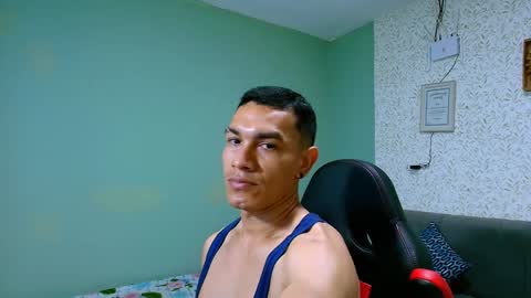 GILBERT online show from 25, 1, 2025