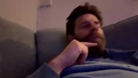 Snapshot of gilbertinio chatting on 19, 1, 2025 Gilbert online show from 19, 1, 2025