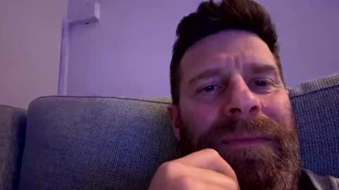 Snapshot of gilbertinio chatting on 9, 2, 2025 Gilbert online show from 9, 2, 2025