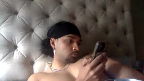 Snapshot of gilbone_gattsby chatting on 7, 4, 2026 gilbone_gattsby online show from 7, 4, 2026