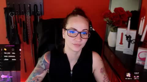 Snapshot of gina_hotlick chatting on 7, 3, 2025 gina_hotlick online show from 7, 3, 2025