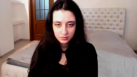 Kate online show from 4, 2, 2025