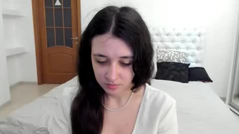 Kate online show from 17, 9, 2025