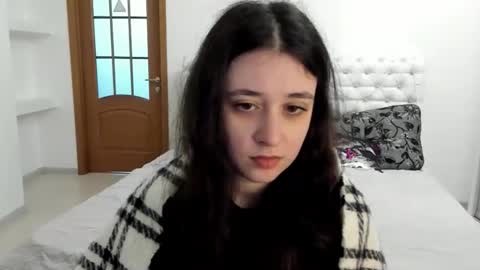 Kate online show from 4, 10, 2025