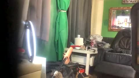 GinaGender online show from 8, 11, 2025