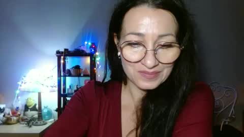 GinaONeon online show from 5, 12, 2025