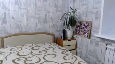 ginaxsoulah   online show from 9, 11, 2025