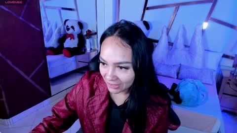 Ginebra Ness online show from 5, 1, 2025