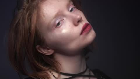        im expecting 350 thumbs up on my altar   online show from 24, 2, 2025