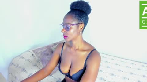 Snapshot of ginger_smil chatting on 18, 6, 2026 Diana online show from 18, 6, 2026