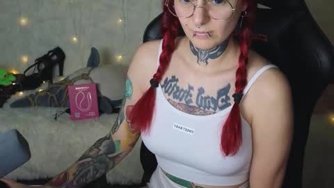 Ginger online show from 15, 10, 2025