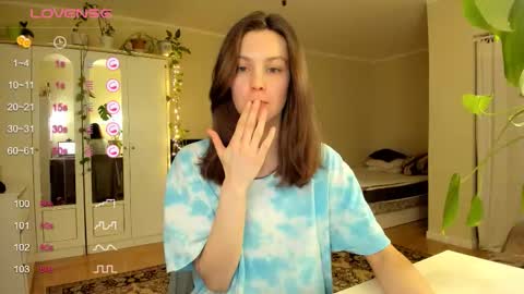 Snapshot of gingerbread__house chatting on 12, 3, 2026 Vasilisa online show from 12, 3, 2026