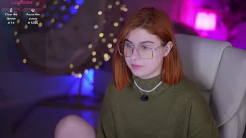 Ginger Pink online show from 25, 3, 2026