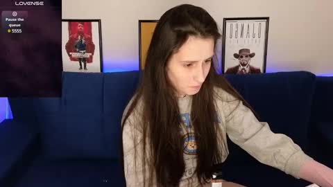 Ginnyg  online show from 19, 12, 2024