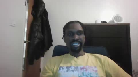 Snapshot of gino_crazy87 chatting on 21, 1, 2025 gino_crazy87 online show from 21, 1, 2025