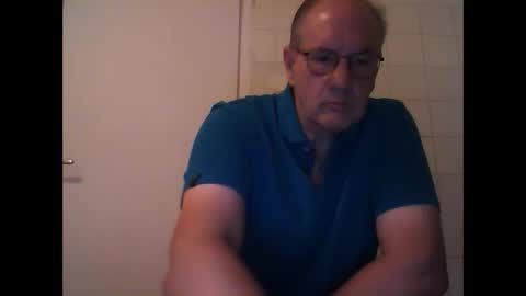 Snapshot of ginot34 chatting on 18, 9, 2025 ginot34 online show from 18, 9, 2025