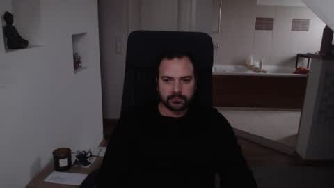 Snapshot of gintonik89 chatting on 13, 12, 2024 gintonik89 online show from 13, 12, 2024