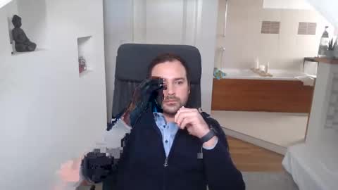 Snapshot of gintonik89 chatting on 7, 1, 2025 gintonik89 online show from 7, 1, 2025