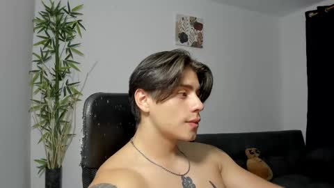 Snapshot of gio_russo chatting on 22, 2, 2025 GioRusso online show from 22, 2, 2025