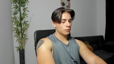 Snapshot of gio_russo chatting on 26, 2, 2025 GioRusso online show from 26, 2, 2025