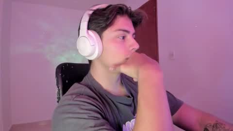 Snapshot of gio_russo chatting on 15, 9, 2025 GioRusso online show from 15, 9, 2025