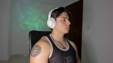 Snapshot of gio_russo chatting on 24, 9, 2025 GioRusso online show from 24, 9, 2025