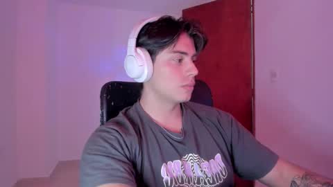 Snapshot of gio_russo chatting on 29, 9, 2025 GioRusso online show from 29, 9, 2025