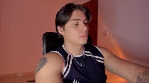 Snapshot of gio_russo chatting on 16, 11, 2025 GioRusso online show from 16, 11, 2025