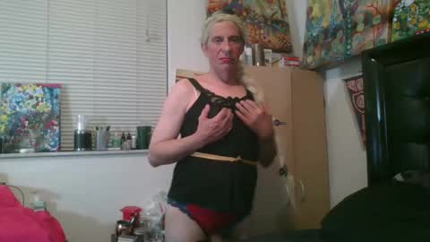 giovanna132008 online show from 17, 10, 2025