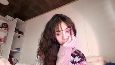 giovanna_oliveria online show from 16, 4, 2026