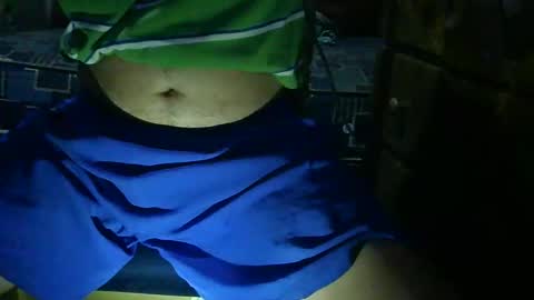 Snapshot of giovannyca chatting on 11, 10, 2025 GuidoGiovan online show from 11, 10, 2025