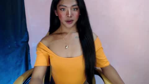 queen ronna online show from 25, 1, 2025