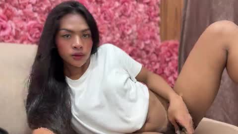 queen ronna online show from 13, 9, 2025