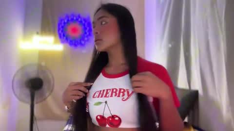 queen ronna online show from 23, 11, 2025