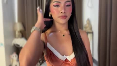 queen ronna online show from 1, 2, 2026