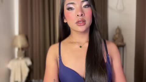 queen ronna online show from 11, 3, 2026