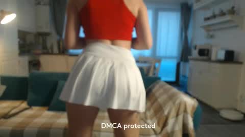 Girlfriend online show from 3, 3, 2025