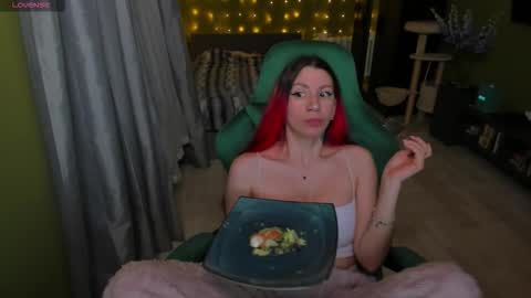 Snapshot of girlfromanothercity chatting on 15, 3, 2026 Meowww online show from 15, 3, 2026