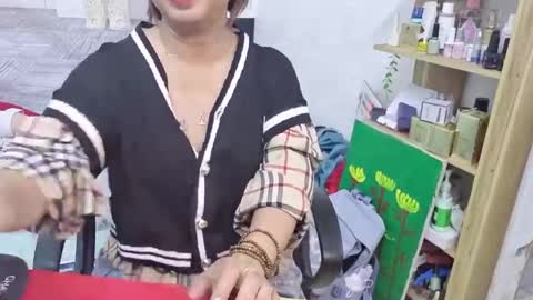 girlhanoi online show from 2, 10, 2025