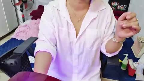 girlhanoi online show from 14, 11, 2025