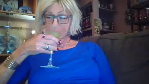 Girlinrock online show from 21, 4, 2026