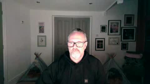 Snapshot of girlsandbikes chatting on 19, 1, 2026 girlsandbikes online show from 19, 1, 2026